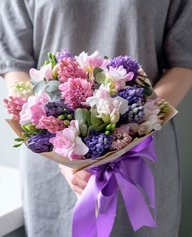 Бесплатная доставка цветов в Новоульяновске